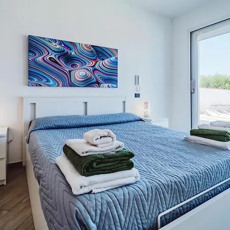 Villa Con Piscina Sul Mare A Terrasini
